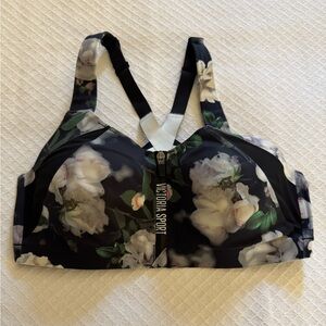 Victoria's Secret Sport Incredible Knockout Ultra Max Spirts Bra zipper front